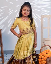 Load image into Gallery viewer, Yellow Paavadai