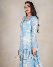 Load image into Gallery viewer, Blue Floral Salwar
