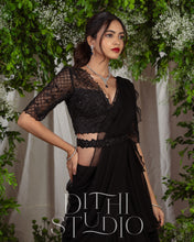 Load image into Gallery viewer, Black Ruffle Drape