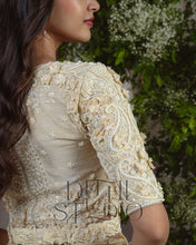 Load image into Gallery viewer, Off White Ruffle Dress