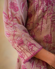 Load image into Gallery viewer, Mauve Floral Chanderi Suit Set