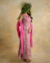 Load image into Gallery viewer, Mauve Floral Chanderi Suit Set