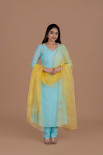 Load image into Gallery viewer, Sky Blue Chandheri Set