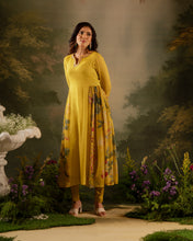 Load image into Gallery viewer, Yellow Printed Set