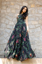 Load image into Gallery viewer, Black Cocktail Dress