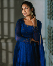 Load image into Gallery viewer, Navy Blue Anarkali
