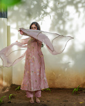 Load image into Gallery viewer, Blushing Blossom Chanderi Salwar Suit
