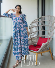 Load image into Gallery viewer, Blue Printed Co-Ord Salwar
