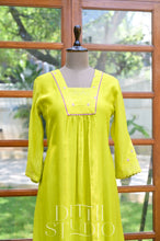 Load image into Gallery viewer, Green Salwar
