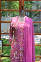 Load image into Gallery viewer, Floral Pink Salwar
