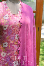 Load image into Gallery viewer, Floral Pink Salwar
