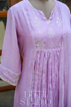 Load image into Gallery viewer, Lavendar Salwar
