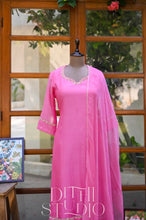 Load image into Gallery viewer, Bubblegum Pink Salwar
