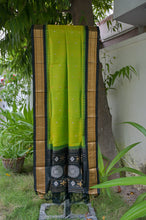 Load image into Gallery viewer, Green and Black Gadwal Duppata-2303

