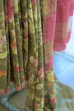 Load image into Gallery viewer, Green Matka Tissue Saree-2479
