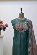 Load image into Gallery viewer, Green Salwar Set

