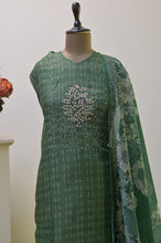Load image into Gallery viewer, Dark Green Salwar Set
