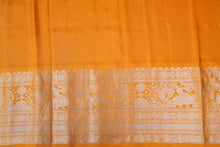 Load image into Gallery viewer, Black and Yellow Gadwal Saree-2010
